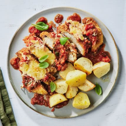 Chicken Parmigiana with Roasted Potatoes: A classic ChefGood meal designed for health and fitness enthusiasts.